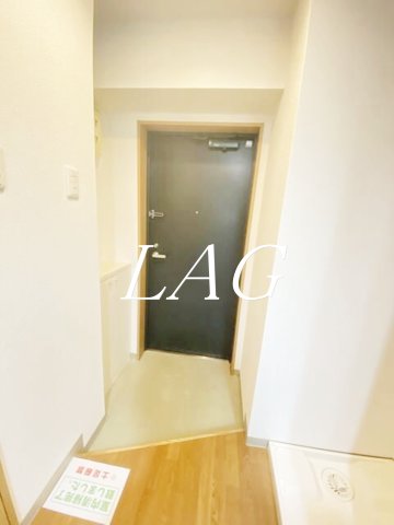 玄関　玄関です。