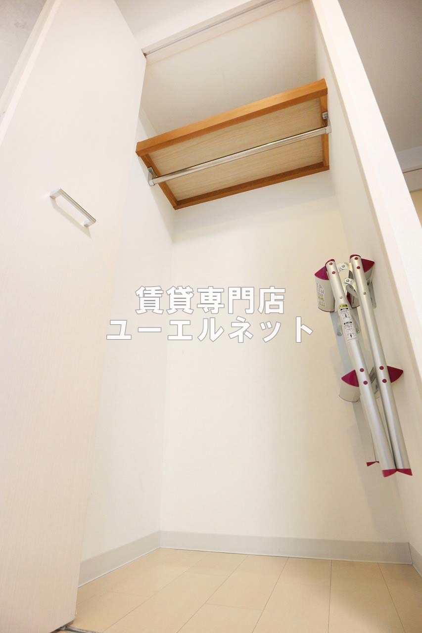 収納　クローゼット付きでお部屋もスッキリ♪