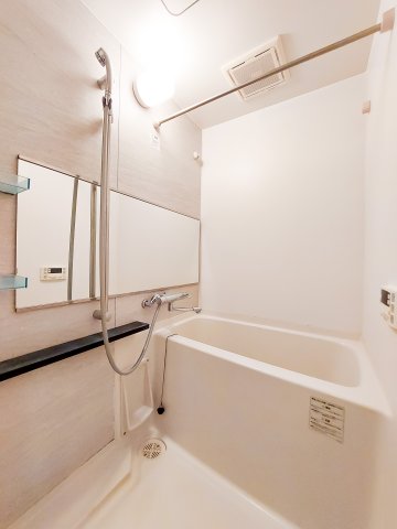 バス・シャワールーム　別号室のものになります。現状優先。