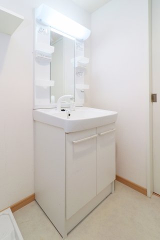 洗面設備　別号室のものになります。現状優先。