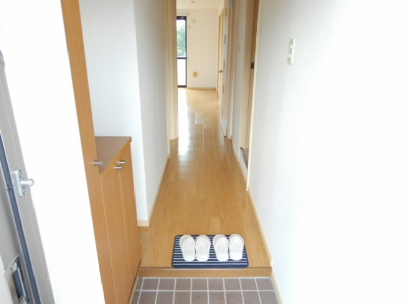 玄関　図面と現状に相違がある場合には現状を優先