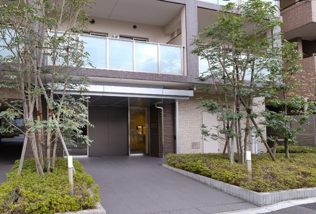 エントランス　★見学予約受付中★