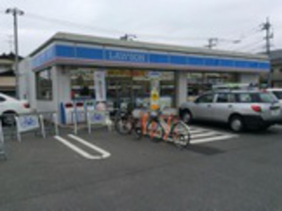 コンビニ　ローソン岡山高柳西町店（コンビニ）まで425m