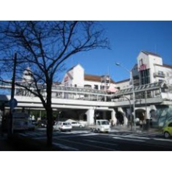 スーパー　イオン本牧店（スーパー）まで521m