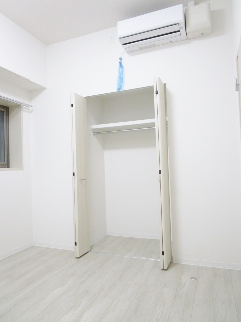 収納　参考写真　別タイプのお部屋の写真です