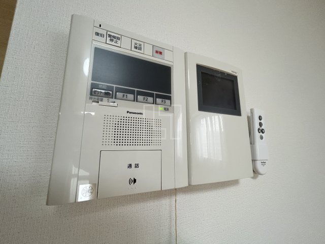 セキュリティ　フレンシアノイエ内本町　TVモニターフォン