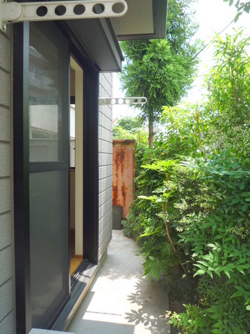 バルコニー　★物干し竿が掛けられます★