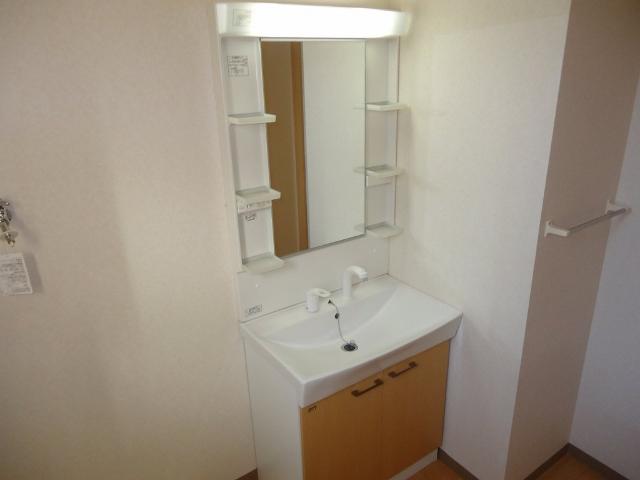 洗面設備　洗髪洗面化粧台