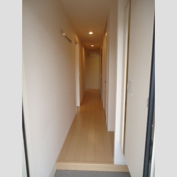 玄関　廊下