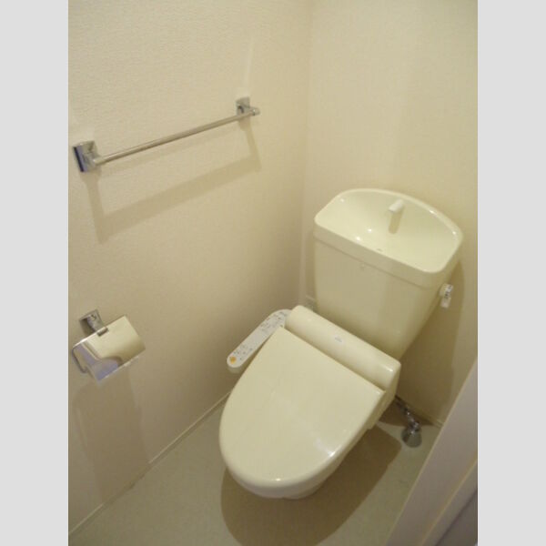 トイレ　温水洗浄暖房便座