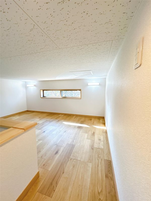 収納　小屋浦収納