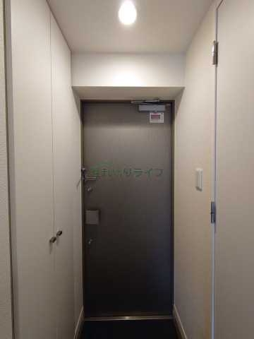玄関　エスパローマ目白(同タイプ別部屋)