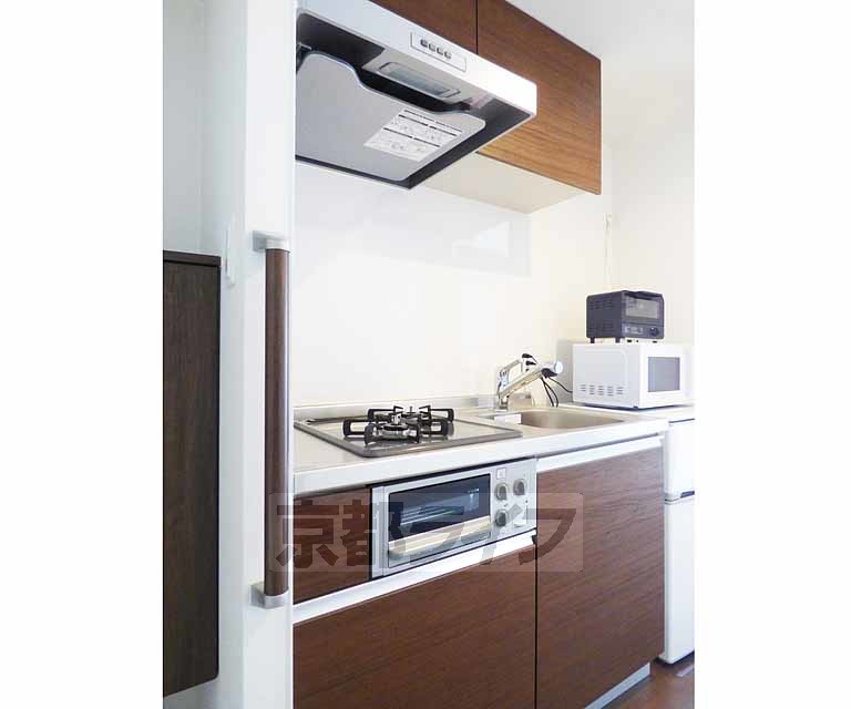 キッチン　システムキッチン。