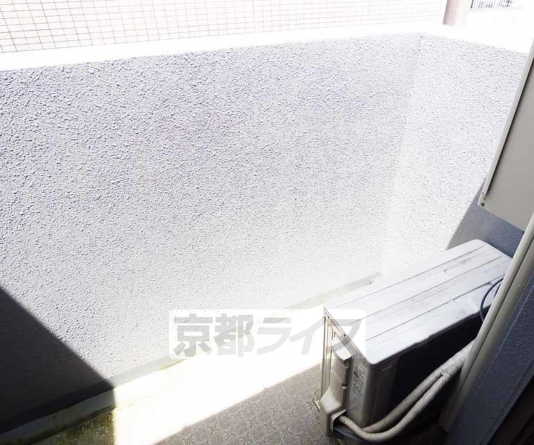 バルコニー　日当たり良好。
