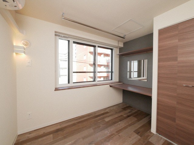 居室・リビング　◆2021年10月築浅デザイナーズMS！◆エアコン等設備充実