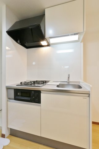 キッチン　参考写真（同物件別部屋）