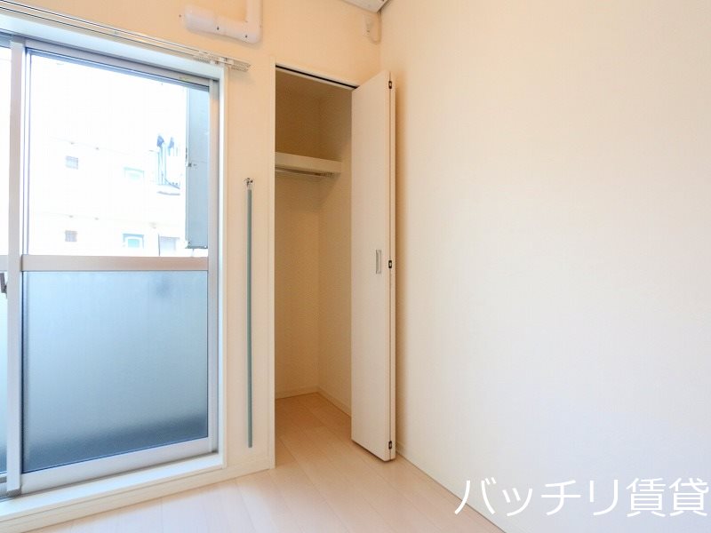 収納　同型タイプの為、現状を優先致します。