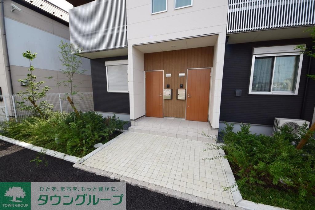 エントランス　エントランス