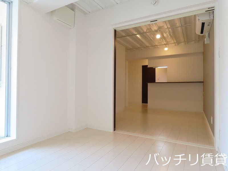 居室・リビング　同型イメージの為、現状を優先致します。