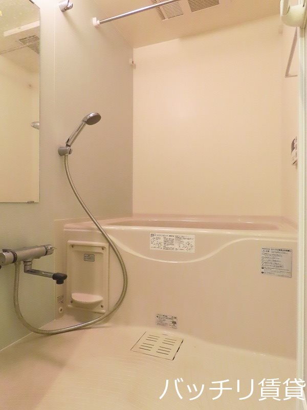 バス・シャワールーム　同型イメージの為、現状を優先致します。