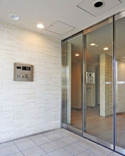 セキュリティ　安心のオートロック完備☆