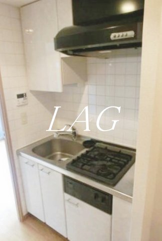 キッチン　キッチンです。