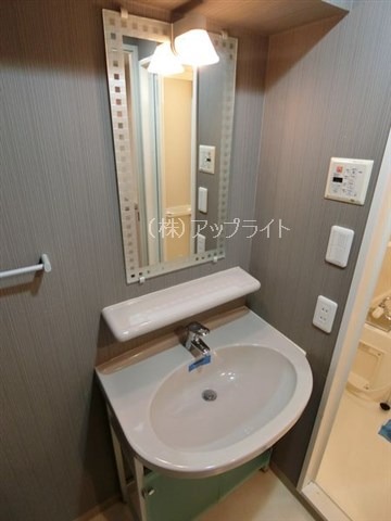 洗面設備　独立洗面台