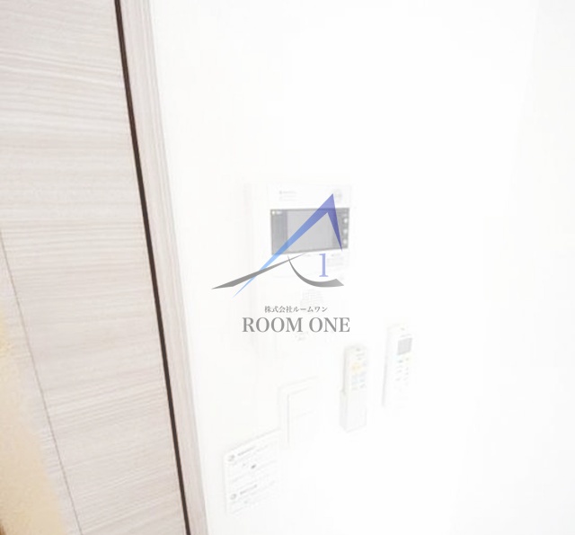 セキュリティ　モニター付きインターホンです。