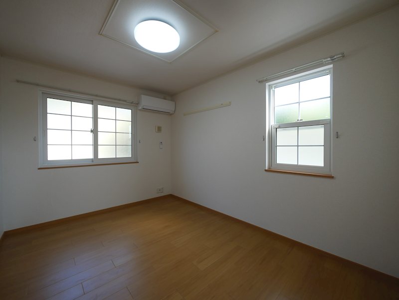 その他部屋・スペース　洋室６帖