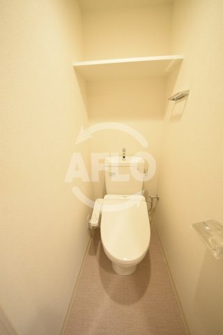 トイレ　プレサンス堺筋本町ディスティニー　トイレ