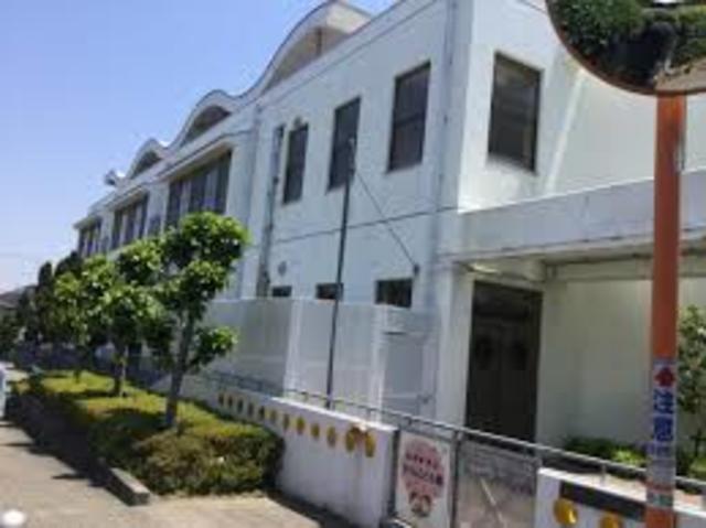 幼稚園・保育園　泉佐野市立さくらこども園（幼稚園・保育園）まで743m