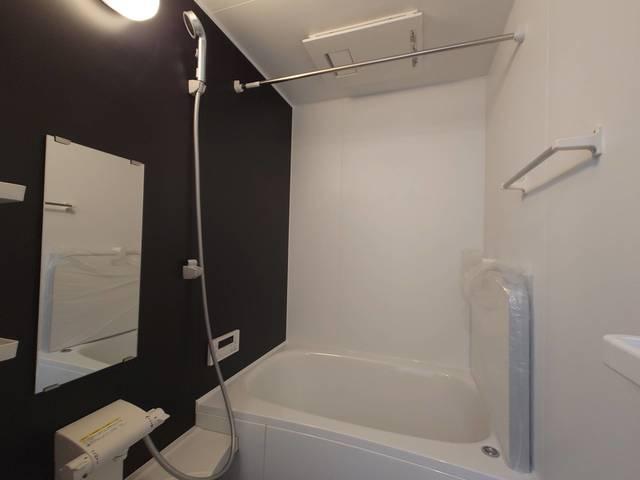 バス・シャワールーム　?