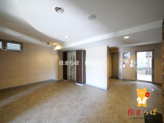 エントランス　共用部の印象も大切に