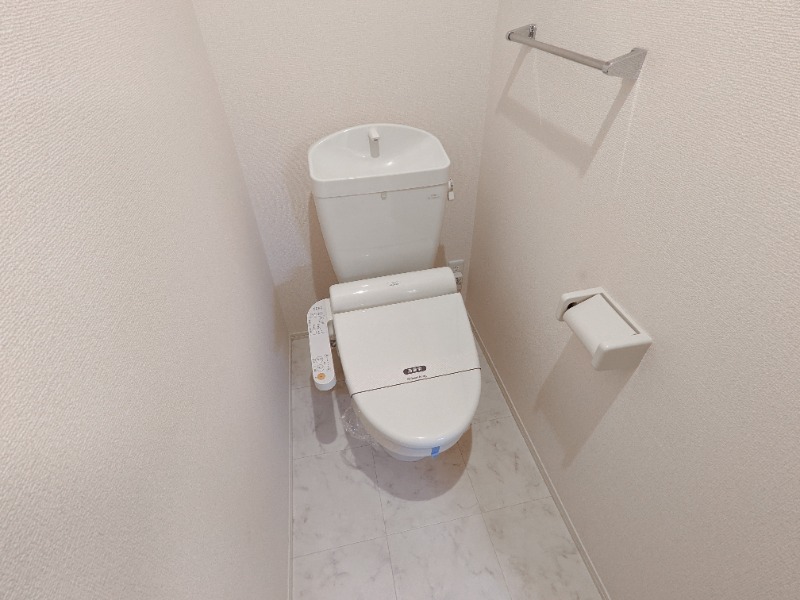 トイレ　図面と現状に相違がある場合には現状を優先