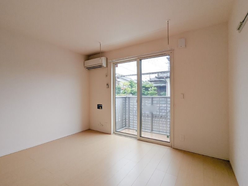 居室・リビング　図面と現状に相違がある場合には現状を優先