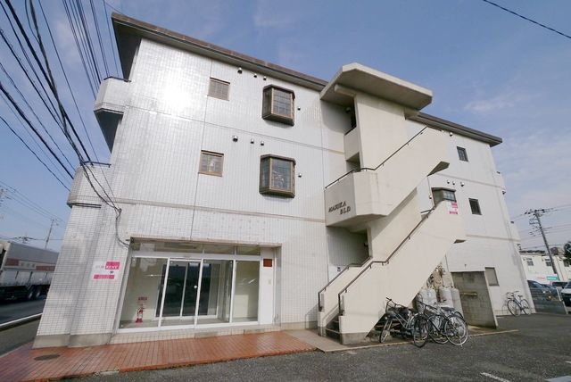 建物外観　外観写真