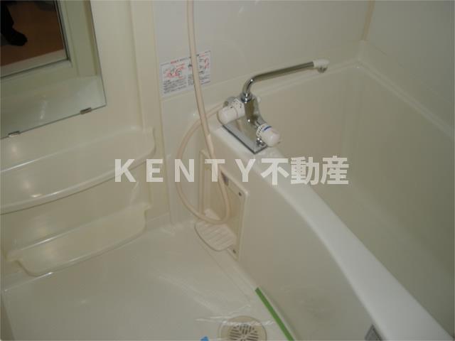 バス・シャワールーム　お風呂です