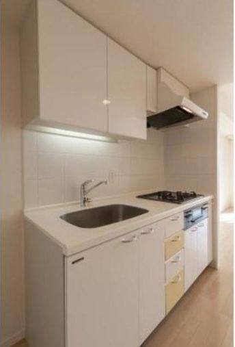 キッチン　弊社は全物件が仲介手数料半月分+税でご紹介可能です。