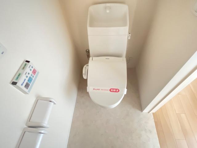 トイレ　シャワー付トイレ