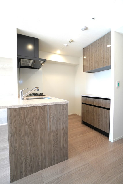 キッチン　※写真は同タイプ住戸です。