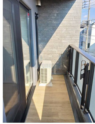 バルコニー　うれしいバルコニー付き！