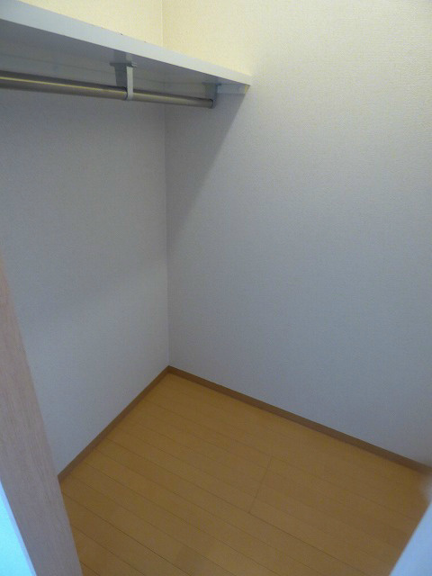 収納　※同マンション別部屋の参考写真です。
