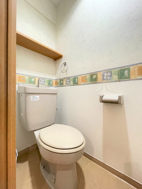 トイレ　別号室