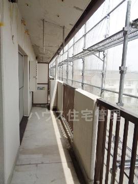 バルコニー　ベランダ