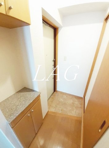 玄関　玄関です。