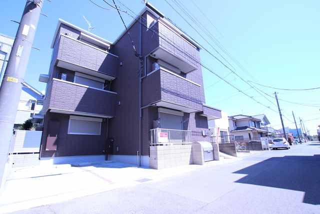 駐車場　駐車場　２台のみ（空車要確認）
