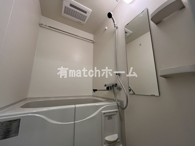 バス・シャワールーム　ゆったり過ごせるお風呂です