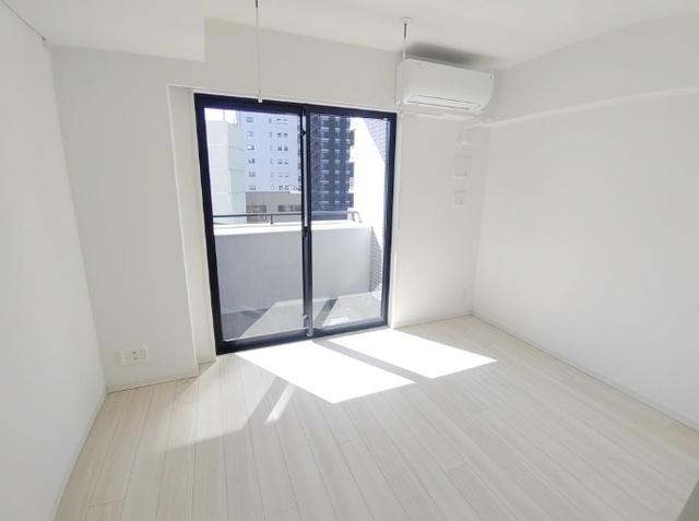 居室・リビング　同仕様写真