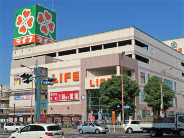 スーパー　ライフ喜連瓜破店（スーパー）まで374m