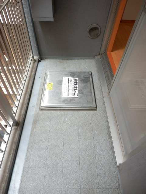 バルコニー　バルコニー